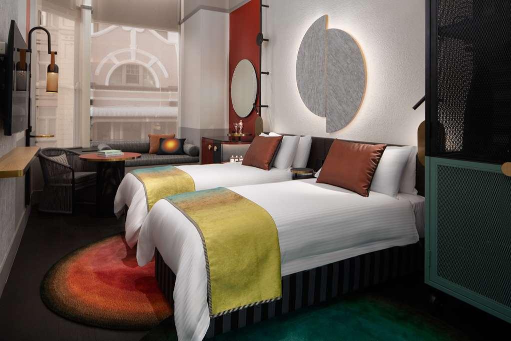 Qt Newcastle Hotel Room photo Deluxe Room